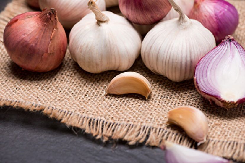 节省食材妙招 大蒜洋葱皮也入菜