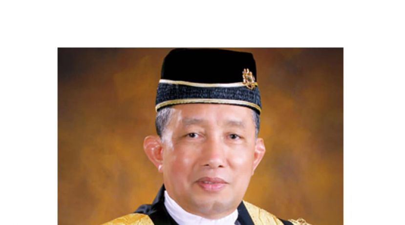 丹斯里依德鲁斯哈伦。