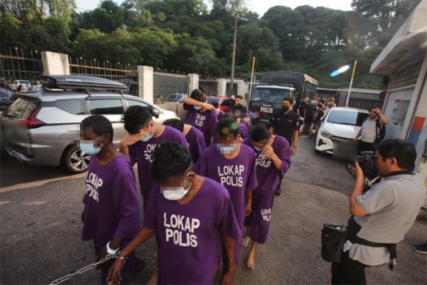 &ldquo;华裔富商遭绑架&rdquo;案警方再逮捕一名男嫌犯  嫌犯人数达到14人