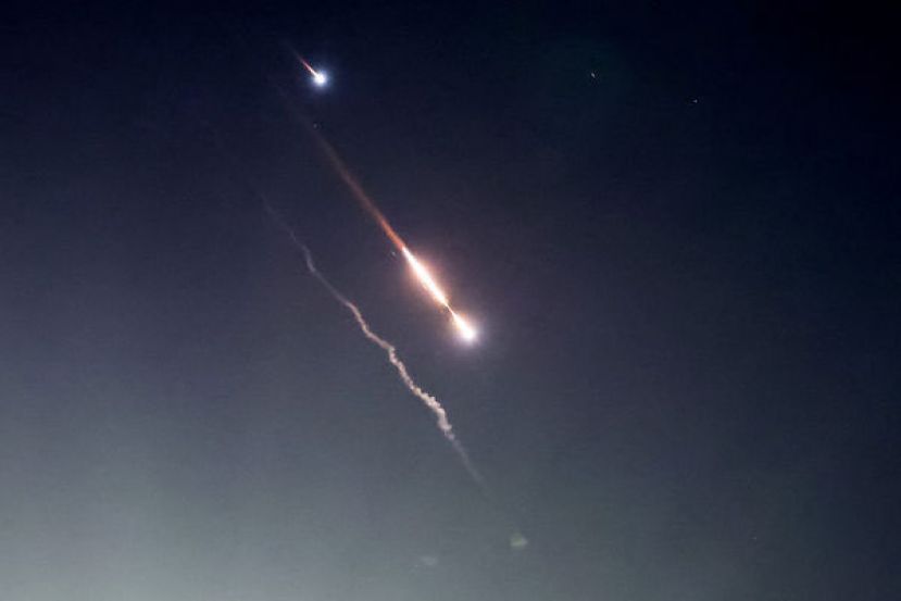 伊朗无人机飞抵以色列上空。