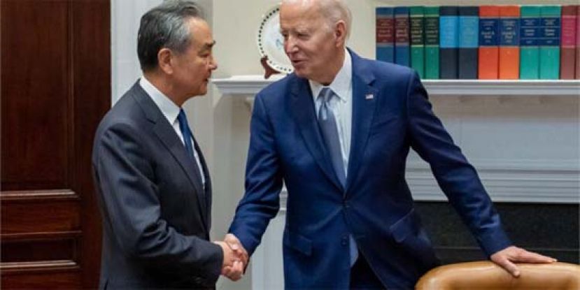 拜登见王毅，强调美中须沟通。