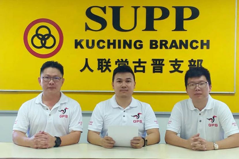 图(左一)为人联青古晋支团副宣教秘书郑志国，青年团团长张鸿泉及副培训秘书杨振祥。