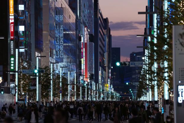 日本东京都中央区银座，东京在全球最富裕城市排行中夺冠。