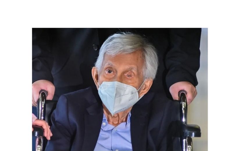 敦达因。