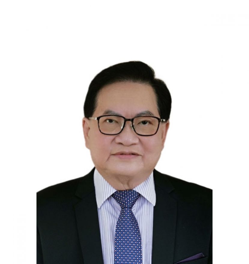 斯木省华总会长兼成邦江中华总商会会长拿督吴标生博士。