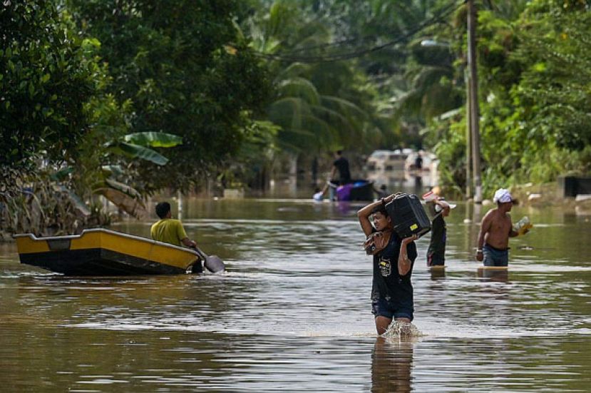 国家天灾管理机构无发出东北季风水灾援助的表格