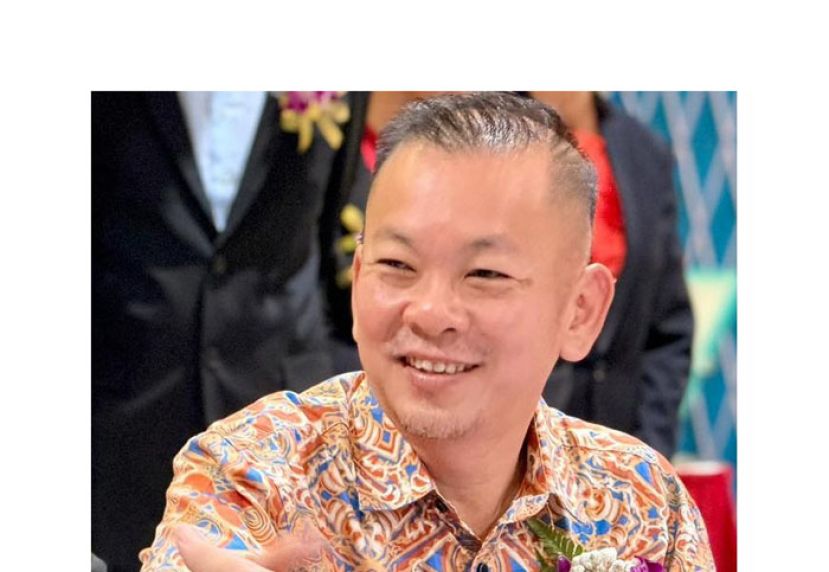 拿督陈泓缣。
