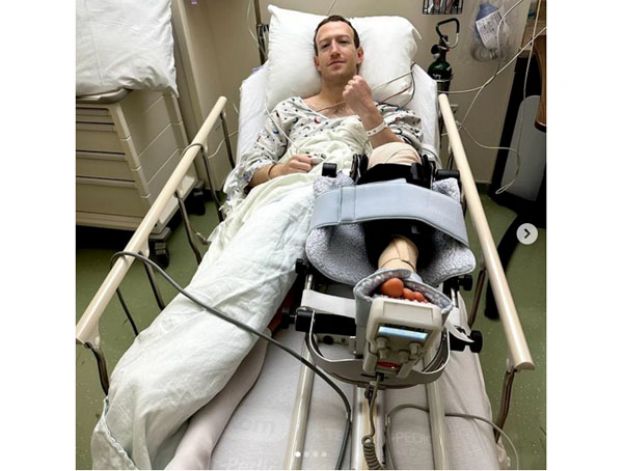 扎克伯格练拳膝盖撕裂动刀　推迟铁笼格斗赛