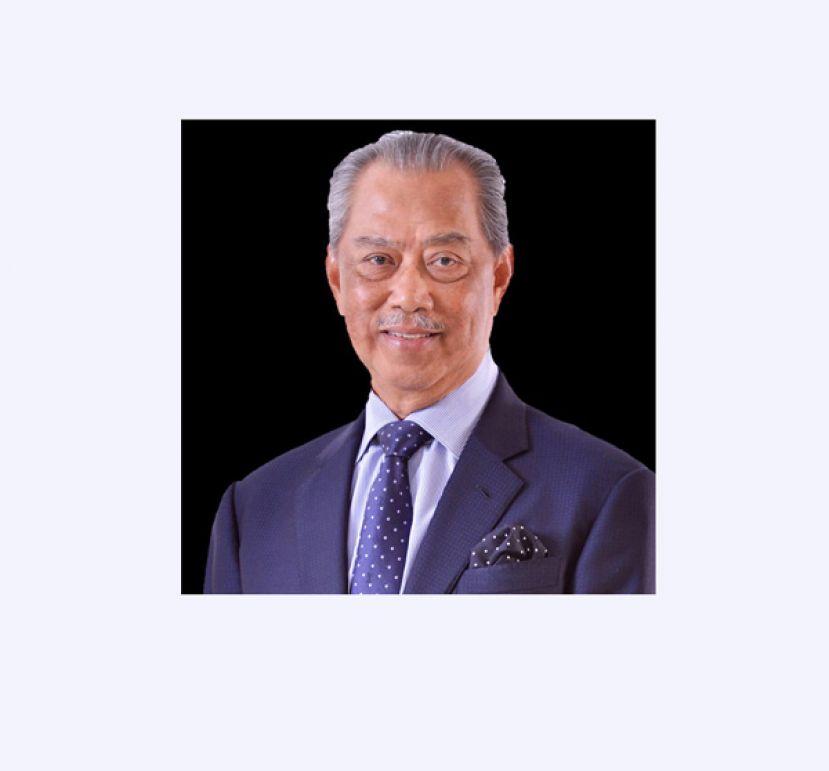 首相丹斯里慕尤丁。