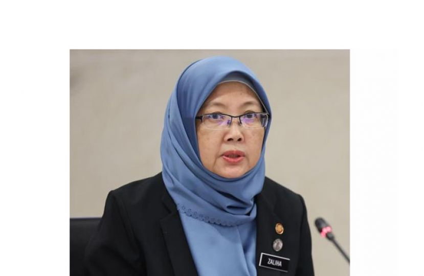 卫生部长扎丽哈。