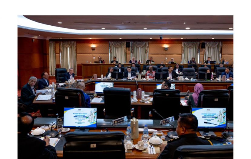 首相安华主持国家生活成本行动理事会会议。