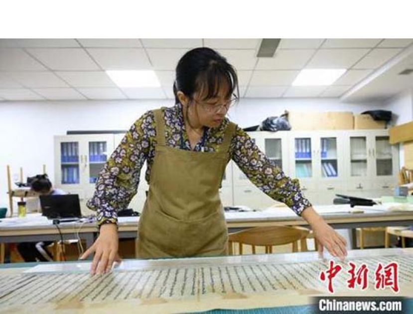 毕业于山西大学美术学专业的孙文艳，2004年进入山西博物院工作，至今已主持和参与修复文物近千件。十几年来，她一直用&ldquo;匠心&rdquo;坚守&ldquo;初心&rdquo;。