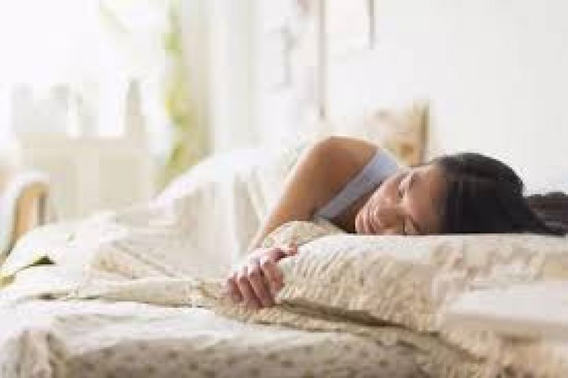 睡前这样做护心又排毒 中医顺时睡眠养生法