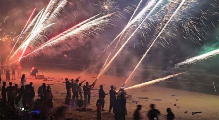 中国多个地区仍然禁止春节期间燃放烟花爆竹。