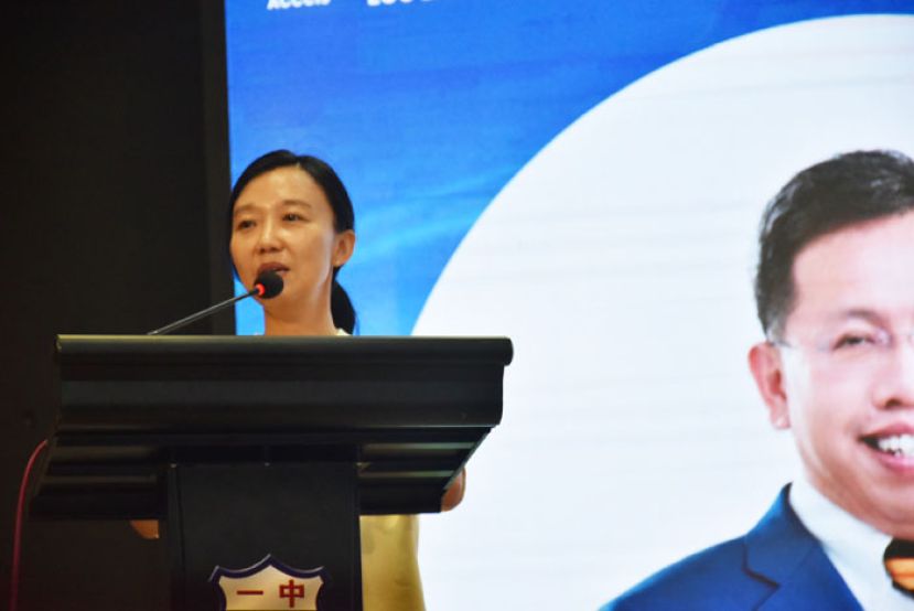 砂总理署政治秘书许德婉.