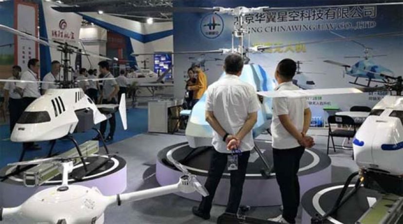 欧盟高科技产品进口来源，2023年中国占最多达32%。