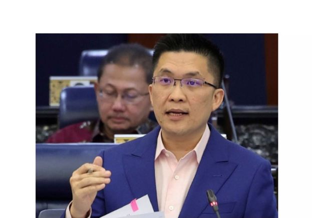 教育部副部长黄家和。