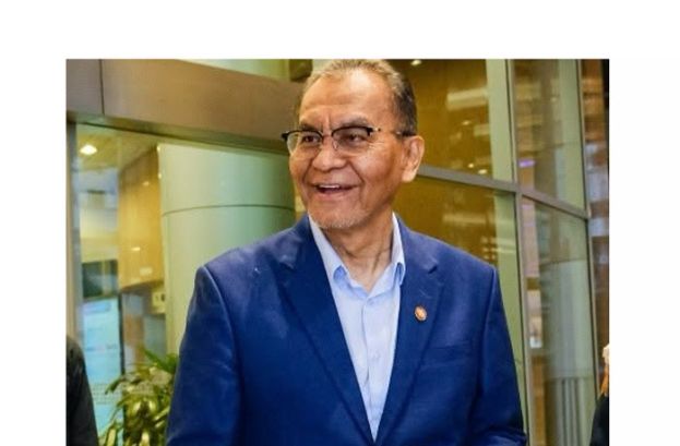 卫生部长祖基菲里。