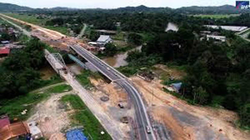  砂拉越泛婆大道工程。