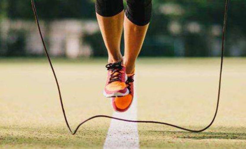 比跑步有效！ 每天跳绳10分钟能瘦身