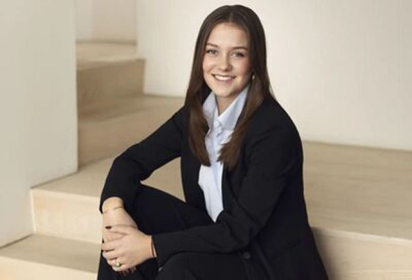 伊莎贝拉公主今年高中毕业後，将直接入伍。