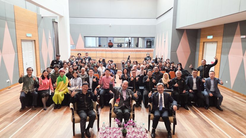 “中国和马来西亚戏剧影视艺术评论座谈会”在ASWARA成功举办