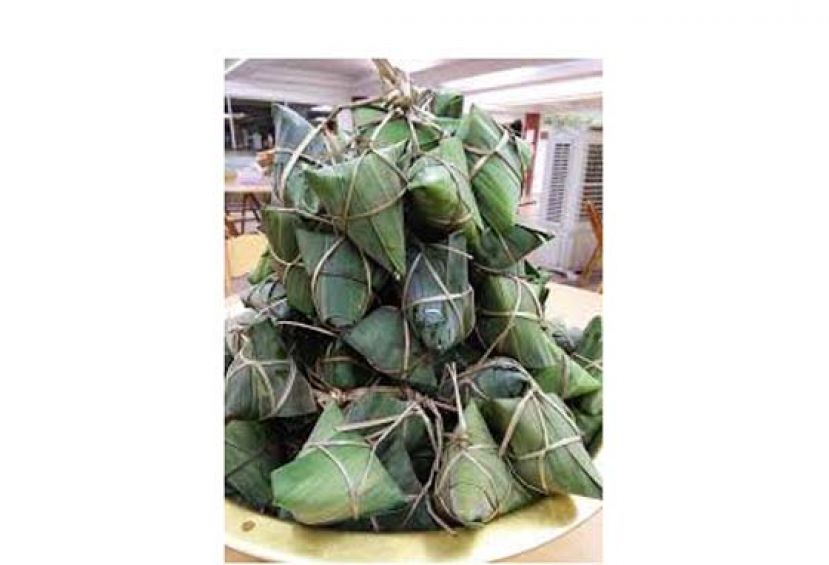 古晋居士林众香素餐厅素粽开卖啦。