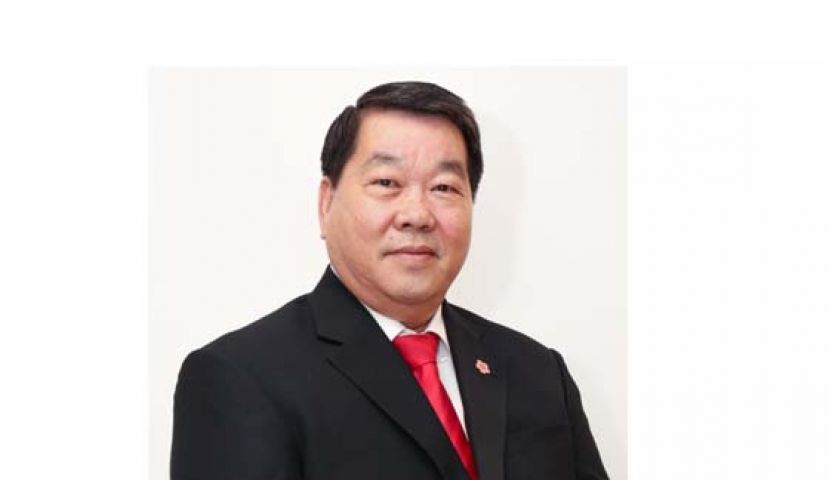 华总秘书拿督黄益隆。