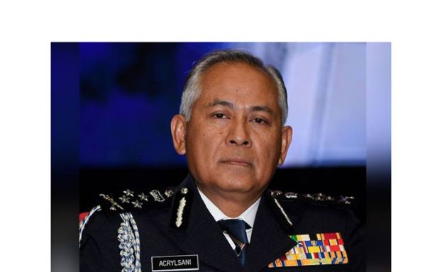 丹斯里艾克里沙尼。