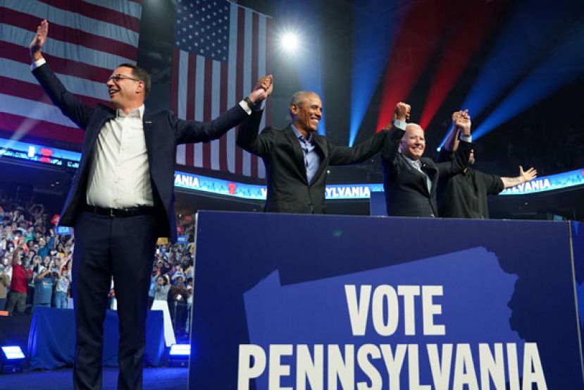 拜登及奥巴马同台助选。