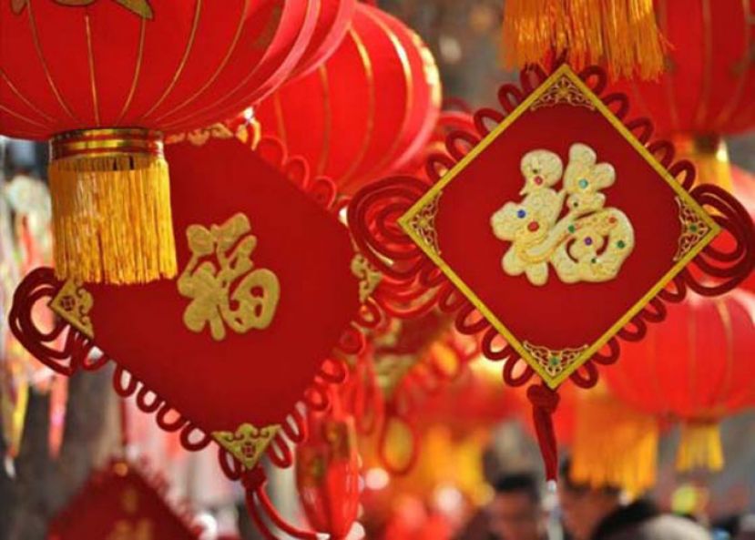 砂华人农历新年，仅能在大年初一欢庆一天。