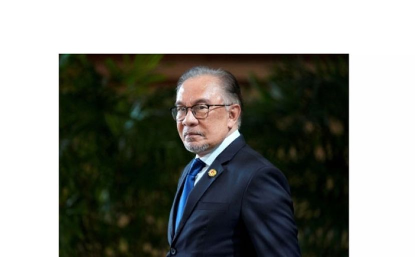 拿督斯里安华。