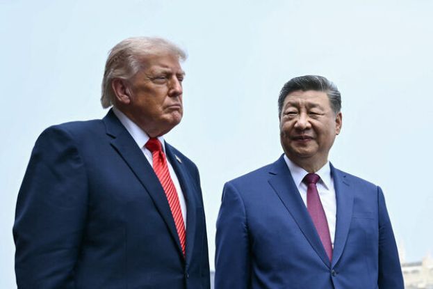 美国总统特朗普与中国国家主席习近平。
