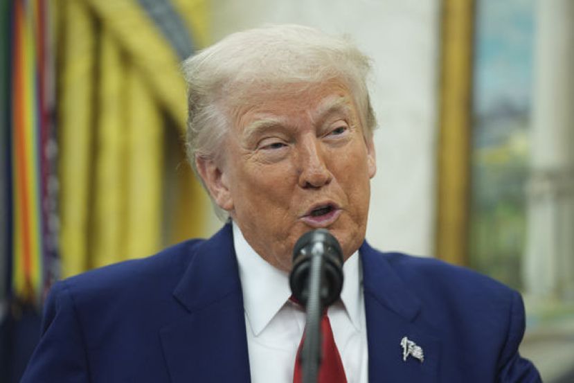 特朗普表示，目前美国正在与大约15个国家进行贸易谈判。