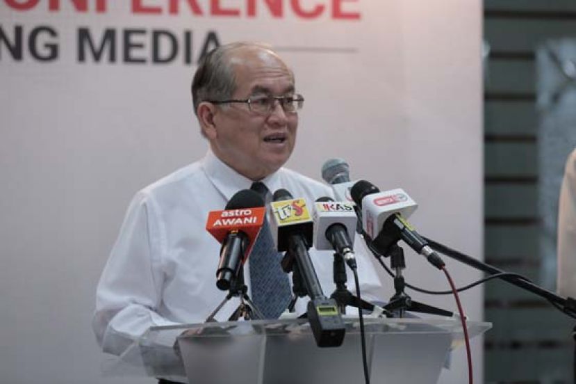 拿督阿玛道格拉斯。