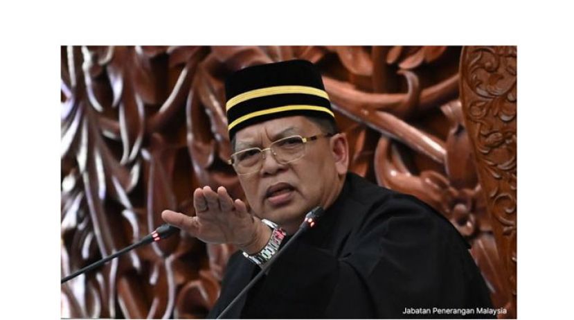 国会下议院议长拿督佐哈里。