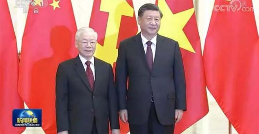 越共总书记阮富仲10月30日至11月1日访问中国，期间会见中共总书记习近平。