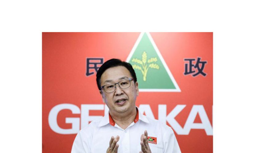 民政党全国主席拿督刘华才。