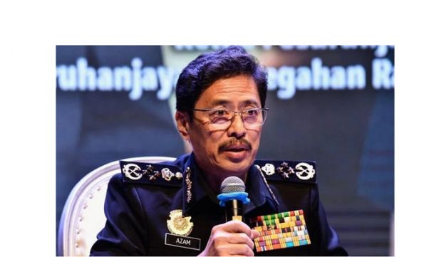 丹斯里阿占巴基。