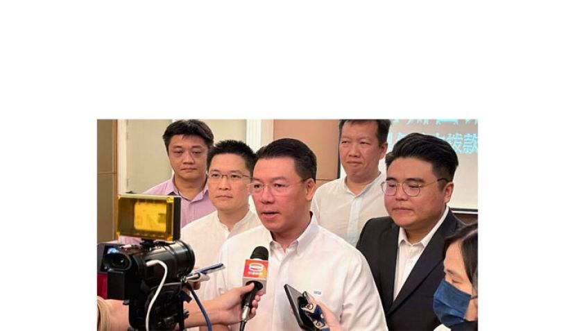 倪可敏:180万令吉给予州内9所独中 霹州是今年国内首个发放独中拨款的州属