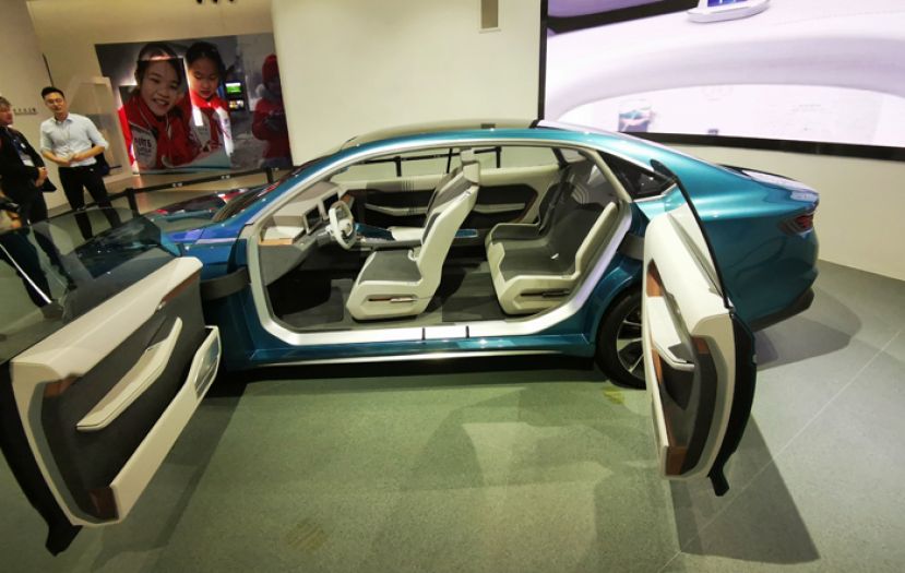 吉利旗下一款名为吉利Preface的全新概念车亮相。
