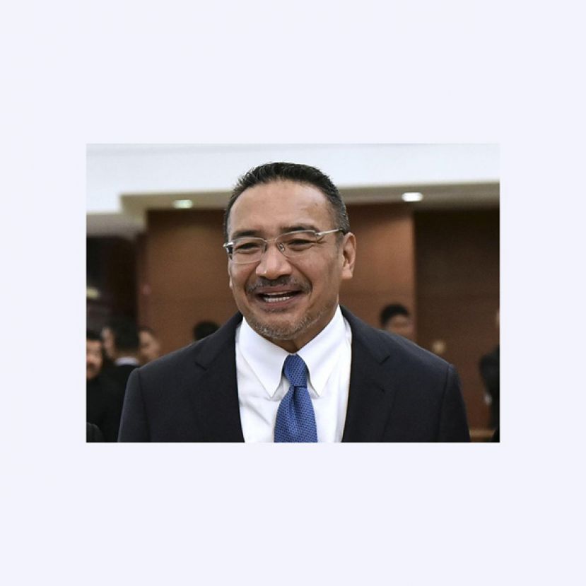 外交部长拿督斯里希山慕丁。