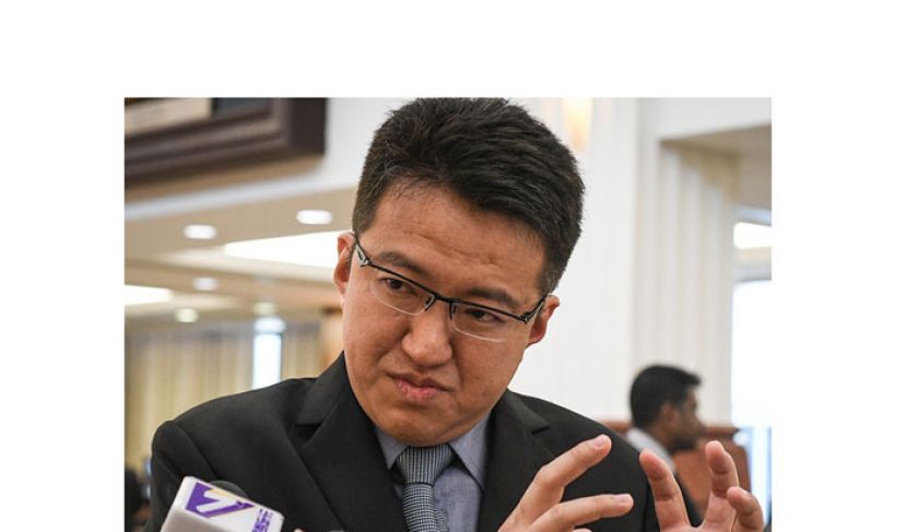 刘镇东。