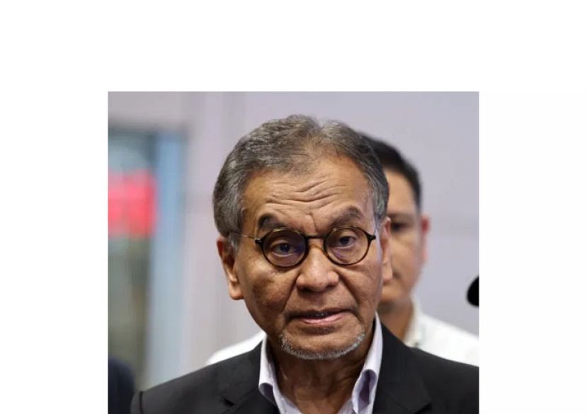 卫生部长祖基菲里。