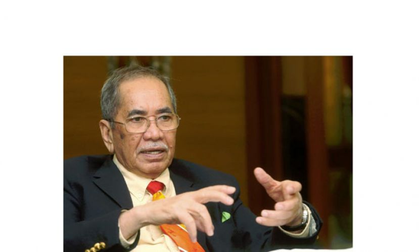 拿督斯里旺朱乃迪。