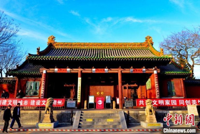 山西朔州崇福寺。