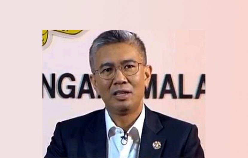 财政部长东姑扎夫鲁。