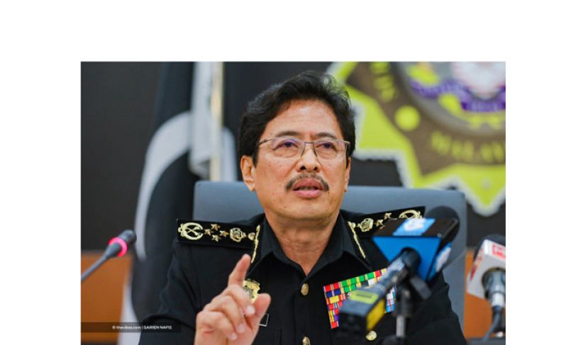 丹斯里阿占巴基。