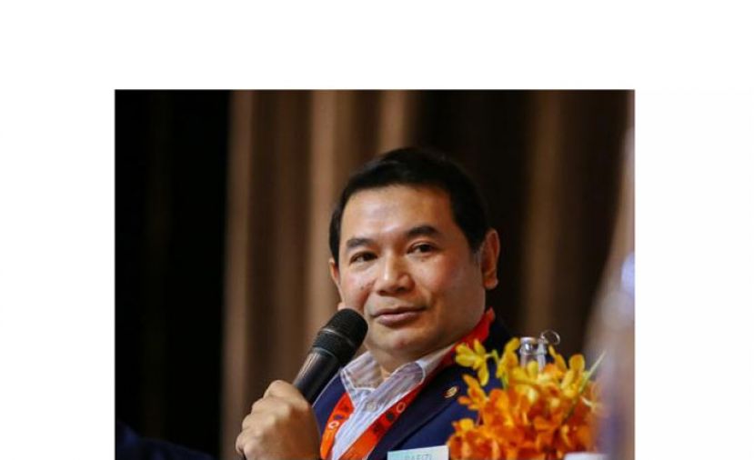 拉菲兹。