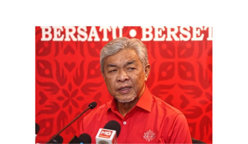 拿督斯里阿末扎希。